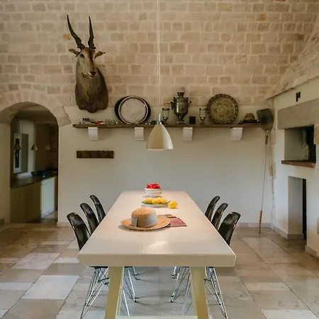 Trulli Angelo Villa *